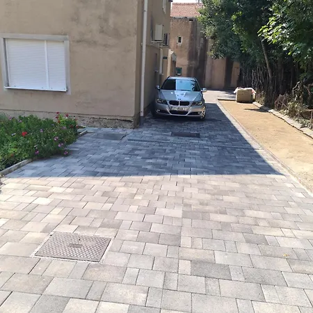 Zdena Apartment Kaštela