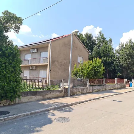 Zdena Apartment